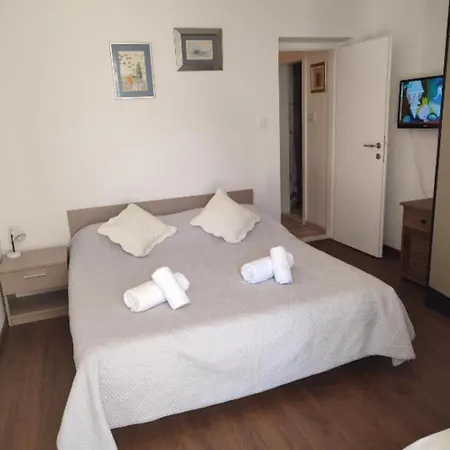 Apartman Lalic *