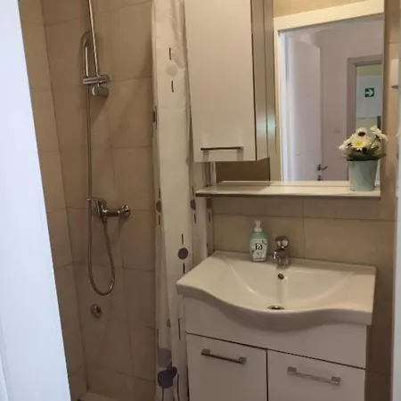 Lalic Lägenhet Tučepi